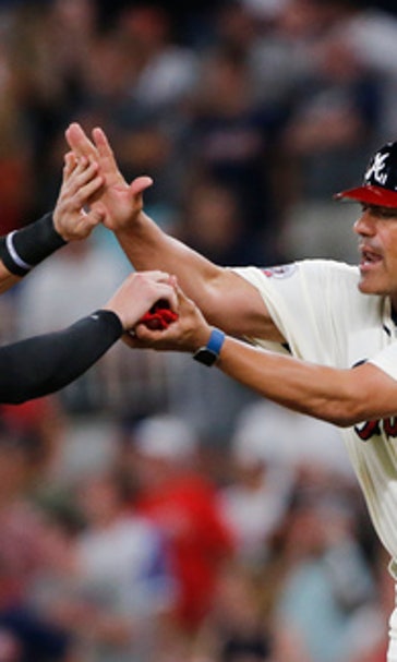 Lane Adams' 3-run double powers Braves past Arizona 8-5 (Jul 15, 2017)
